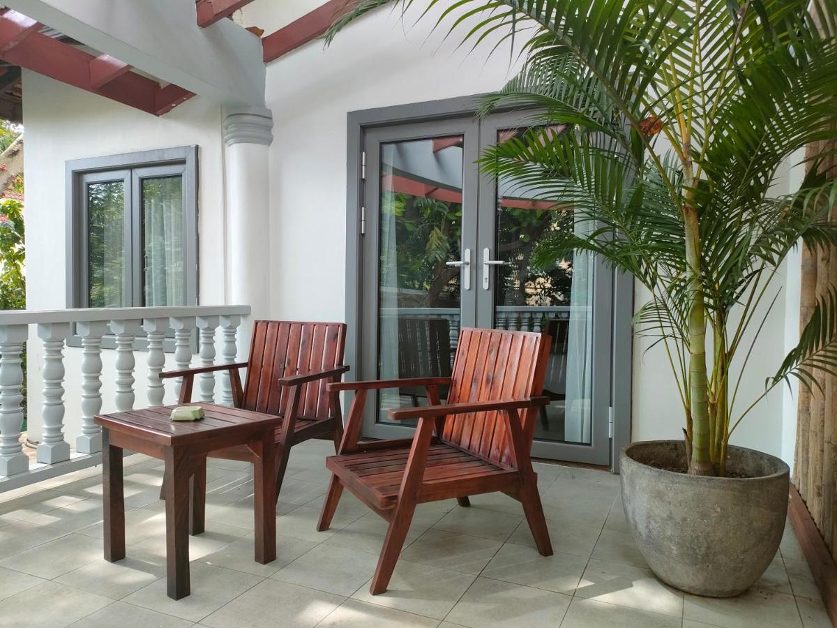 Hotel Jungle Addition 4*