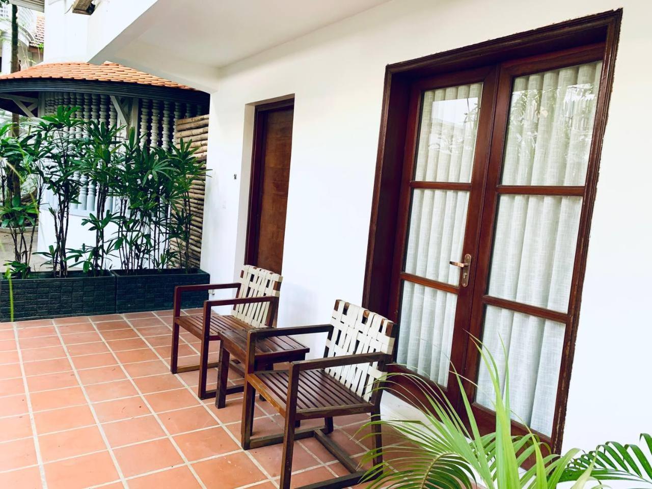 Jungle Addition Hotel
